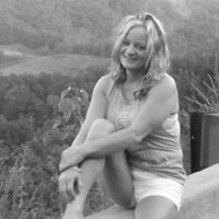 Tina Harper Photo 15