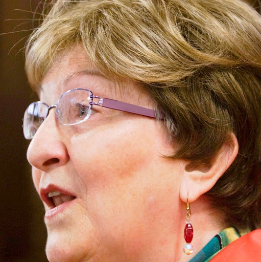 Nancy Cox Photo 14