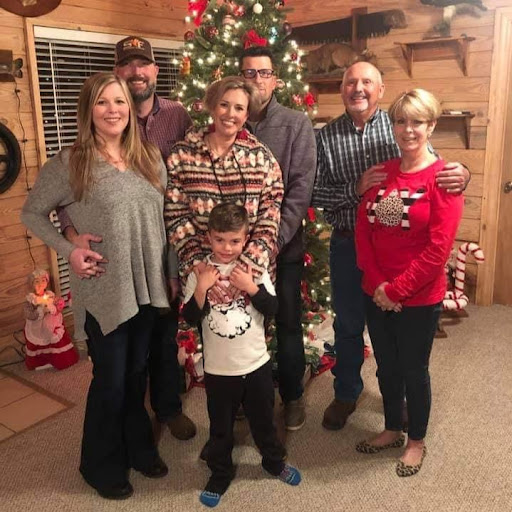 Debbie Sanders Photo 37
