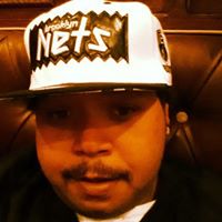 Chris Butts Photo 15