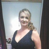 Sharon Connolly Photo 26