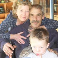 Carissa Larson Photo 8