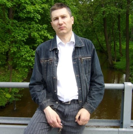 Robert Maciejewski Photo 6