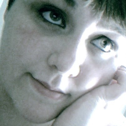 Julie Clements Photo 24