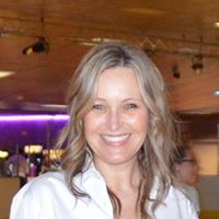 Caroline Herman Photo 15