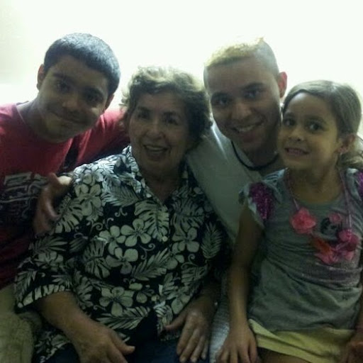 Teresa Elizondo Photo 9