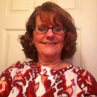 Elizabeth Chaney Photo 34