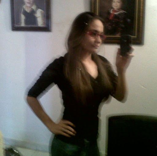 Arlene Pacheco Photo 2