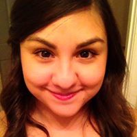 Cynthia Saenz Photo 22