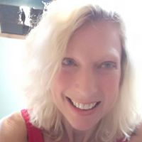 Susanne Vaughan Photo 15