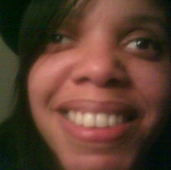 Yvonne Warren Photo 14