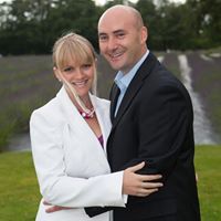 Julia Layton Photo 17