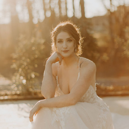 Elizabeth Folk Photo 5