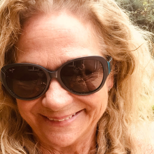 Cynthia Mueller Photo 34