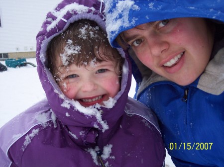 Sarah Gibson Photo 20