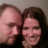 Erica Burrow Photo 12