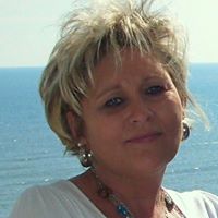 Connie Goodman Photo 17