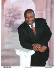 Emmett Robinson Photo 1