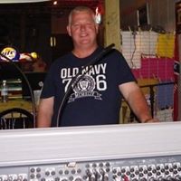 Philip Morgan Photo 46