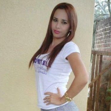 Luz Moncada Photo 24