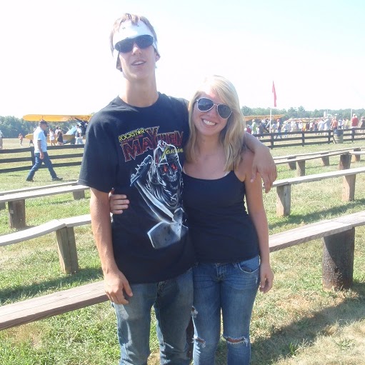 Leah Jenkins Photo 7