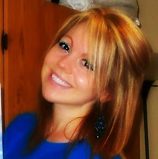 Lauren Howell Photo 14