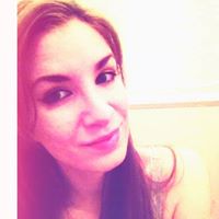 Cassandra Carpenter Photo 13