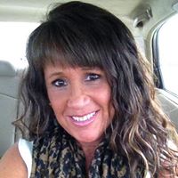 Kelly Smallwood Photo 18