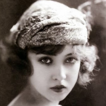 Barbara Parisi Photo 36