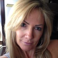 Suzanne Lind Photo 8
