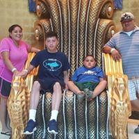 Pamela Castaneda Photo 12