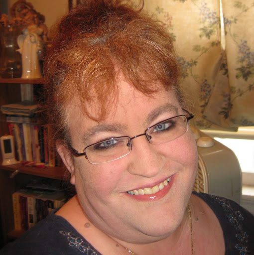 Pauline Anderson Photo 36