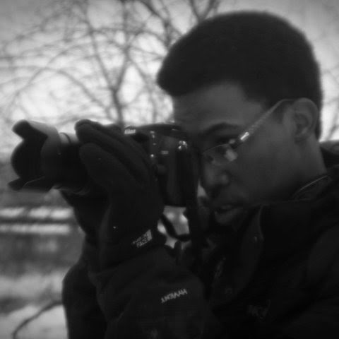 Lloyd Mitchell Photo 39