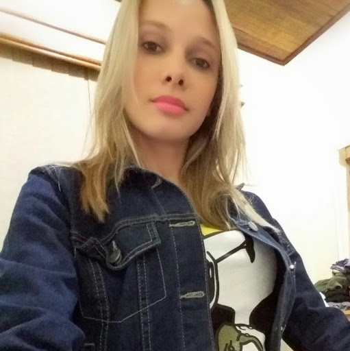 Jessica Brand Photo 14