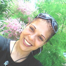 Miriam Roldan Photo 8