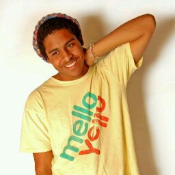 Kristofer Mills Photo 1