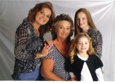 Brenda Sharp Photo 27