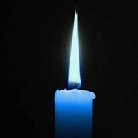 Crystal Humphries Photo 31