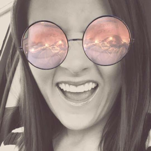 Heather Riley Photo 13