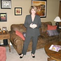 Toni Hoffman Photo 20