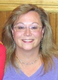 Tracey Robbins Photo 26