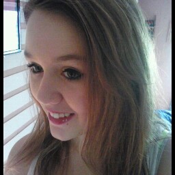 Jacqueline Lange Photo 18