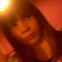 Katie Barker Photo 40