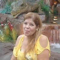 Minerva Robles Photo 17