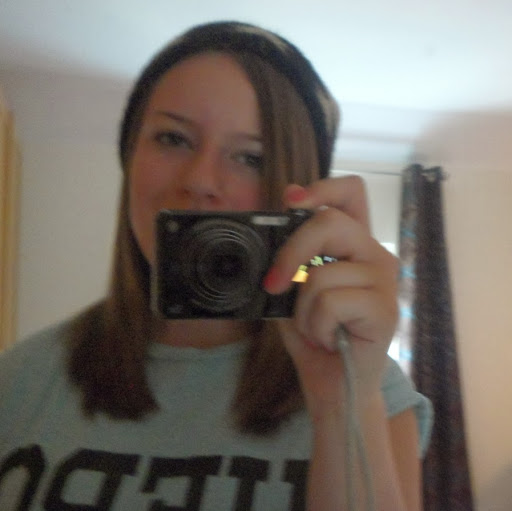 Chloe Parker Photo 19
