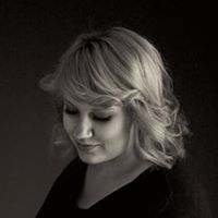 Julia Allred Photo 8