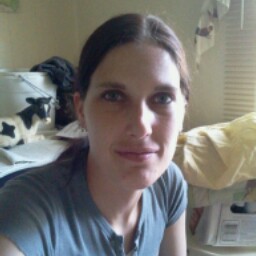 Danielle Johnson Photo 14