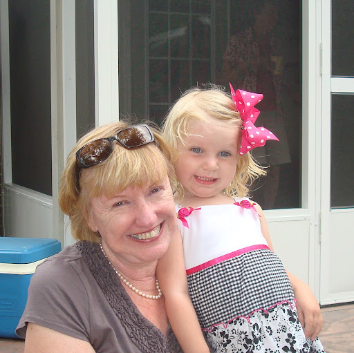 Rosanne Walker Photo 1