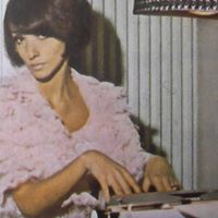 Michelle Johansen Photo 41