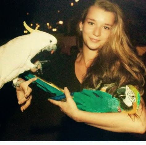 Elizabeth Stevenson Photo 47